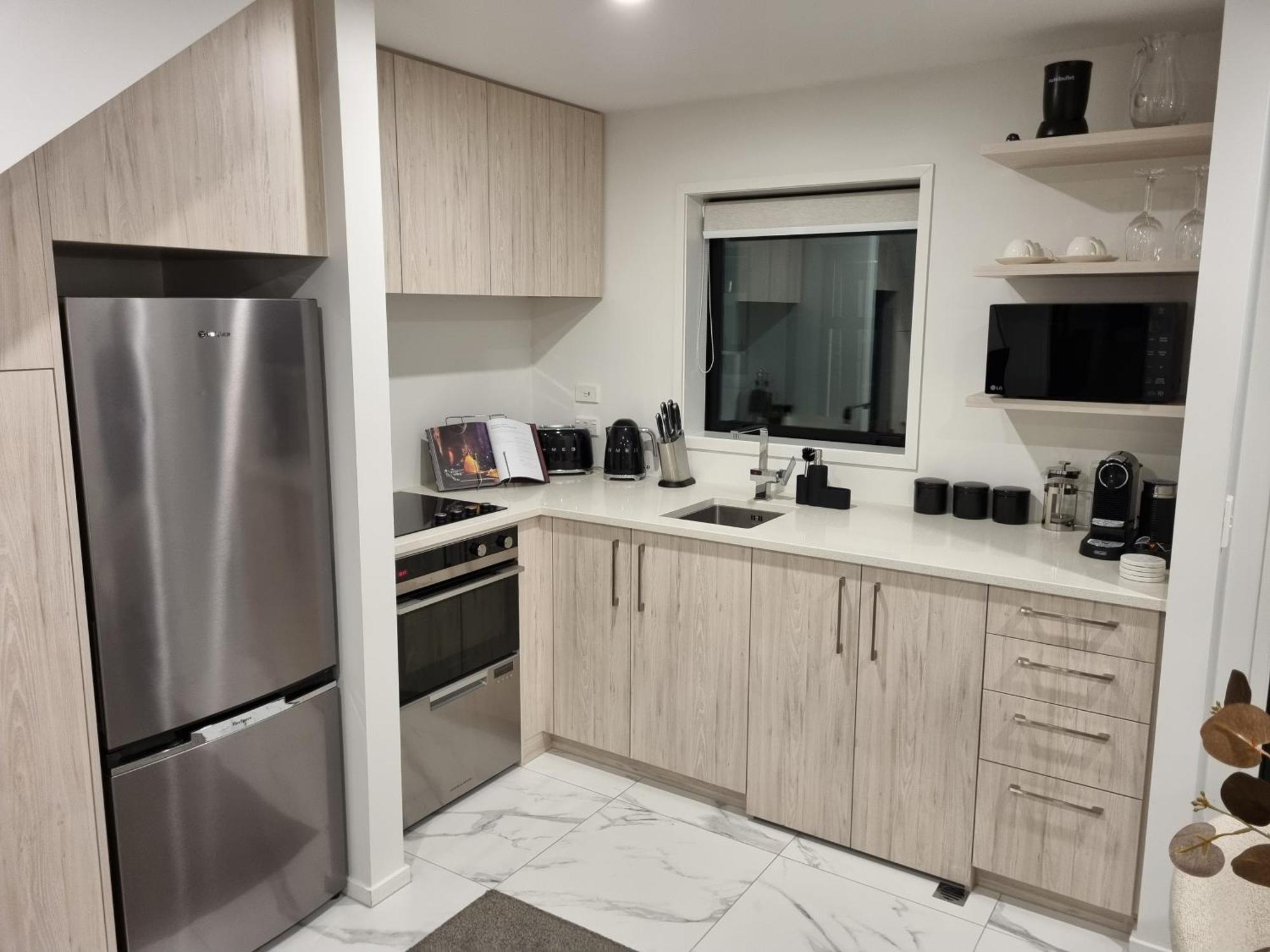 Cloud Nine Elegant Escape Awaits Apartamento Christchurch Exterior foto